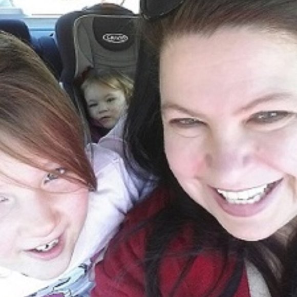 Meet your Posher, Sandra - Picture 4 of 8